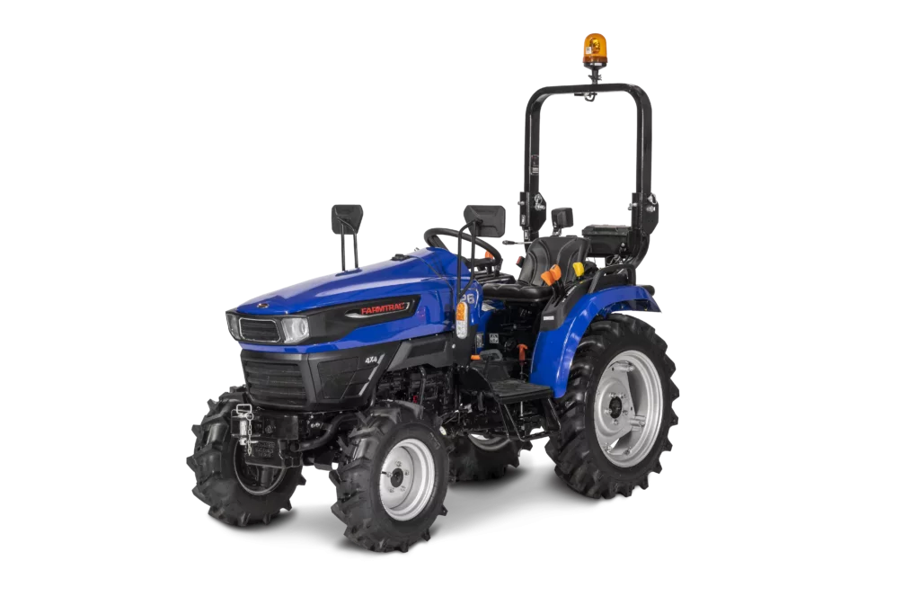 Tracteur Farmtrac type FT26 AVEC TONDO BROYEUR 115 CM